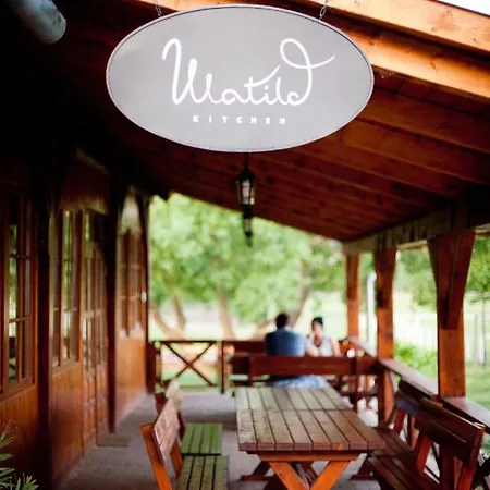 Nocleg ze śniadaniem Matild Country