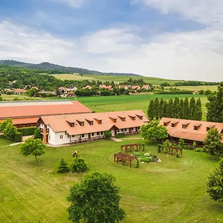 Matild Country Bed & Breakfast