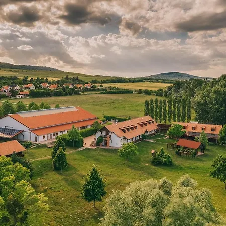 Matild Country