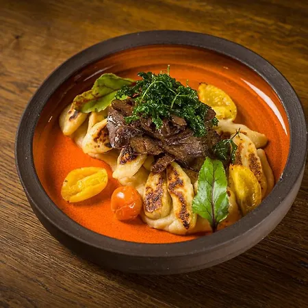 Nocleg ze śniadaniem Matild Country 4*