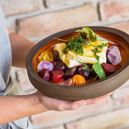 Matild Country Nocleg ze śniadaniem 4*