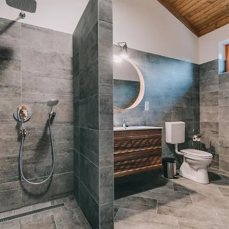 Nocleg ze śniadaniem Matild Country 4*